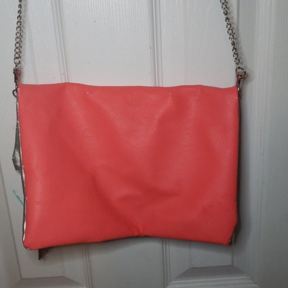 ***SOLD***Neon Pink Purse - Picture 5 of 7